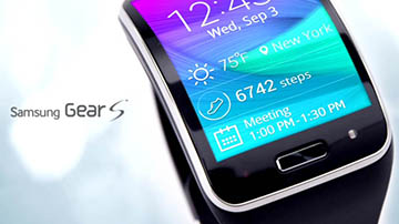 Close Up of Samsung Gear S watch face